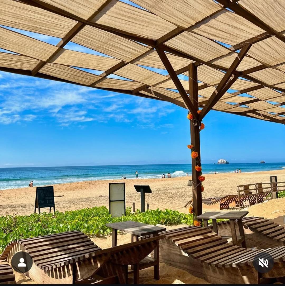 Hotel Neptuno Зиполите Екстериор снимка