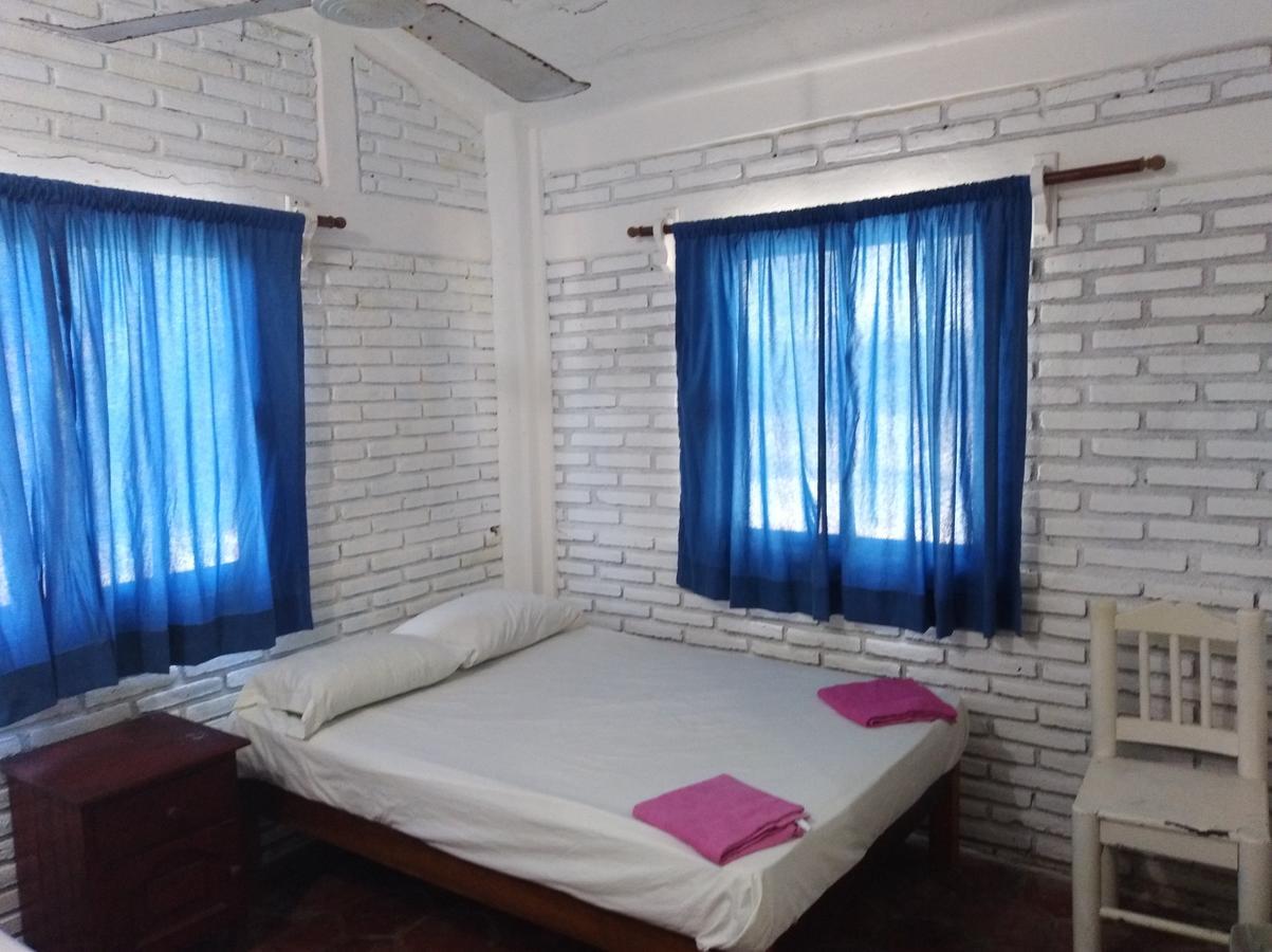 Hotel Neptuno Зиполите Екстериор снимка