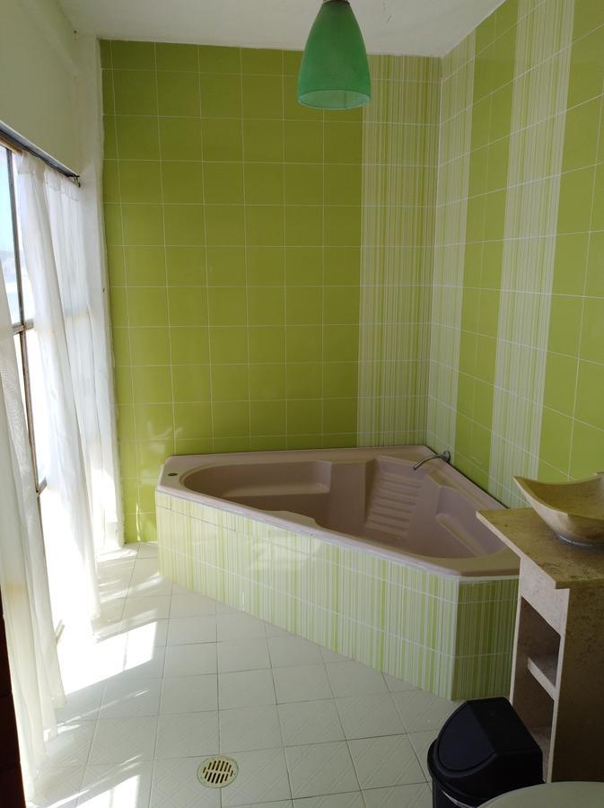 Hotel Neptuno Зиполите Екстериор снимка