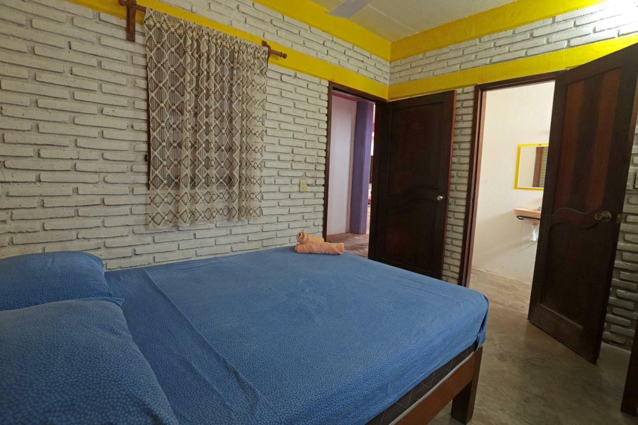 Hotel Neptuno Зиполите Екстериор снимка