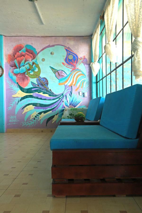 Hotel Neptuno Зиполите Екстериор снимка